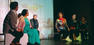  노인에 의한, 노인들을 위한 ‘시니어 연극’ 붐 