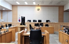 22명 사상 ‘진주 아파트 참사’…검 “사형”, 변호인 “무기징역”