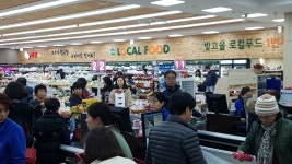 우후죽순 로컬푸드, “난립한 치킨집 꼴 날라” 우려