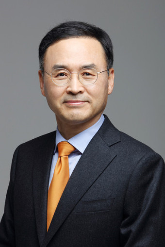 학생 투표 빠진 부산대 총장 선거…1위는 차정인 교수
