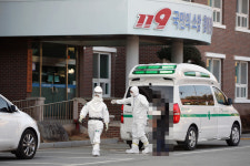 ‘코로나 비상’ 광주 광산구보건소 진료 잠정 중단