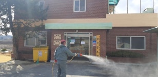 “경로당을 비워라”…괴산 경로당 고리 8명 확진