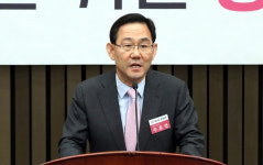 통합당 새 원내대표 주호영 “밑바닥서 당 재건”