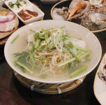 [ESC] 삼각지 거리가 속초 어디쯤으로 변하는, 술꾼의 새 성지