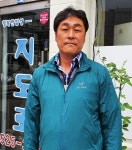 “다도해 손맛에 남도 입말 살려 ‘맛깔난 시집’ 한 상 차렸네요”