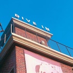 낡은 연립주택의 변신…예술가·지역주민의 예술사랑방 되다