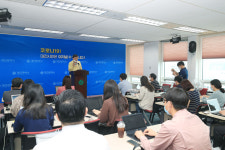 찜질방 거쳐 요양원으로?…대전 다단계발 코로나 환자 급증