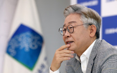 이재명 지사 “반려동물 매매 법으로 금지하자”