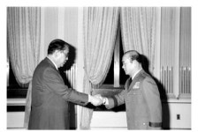 “박지원 국정원장, 중앙정보부 옛 5·18 기록물 공개하리라 기대”