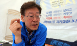 이재명, 파란만장 인생처럼 대선주자 지지율도 역전할까