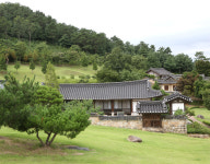 [ESC] ‘사과의 고장’ 예산서 찾은 비밀의 숲