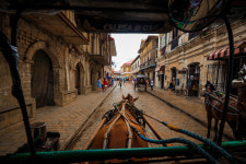 필리핀 문화에서 라틴아메리카 분위기가 나는 까닭은