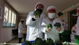 “엄마 낡은 차 바꿔줄 거예요”…발달장애 청년 주호씨의 웃음