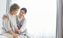 [SPECIAL] 실버세대의 마음 건강을 보살피는 노인심리상담사