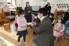 [만리재사진첩] 따뜻한 사진 한장이 불러 일으킨 작은 나비효과