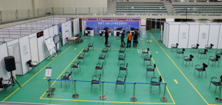 [만리재사진첩] 만 75세이상 일반접종, D-1