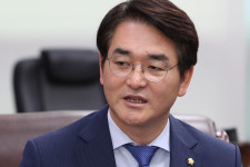 박용진 “민주당 서울 의원 41명 다 죄인…지도부 총사퇴 불가피”