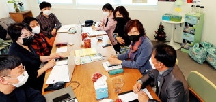 안경원에 놓은 중고거래 교환함, 상인-주민 ‘함께’ 갈 새 미래