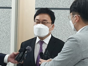 이스타항공 돈 ‘수백억 횡령·배임’ 혐의 이상직 의원 구속기소
