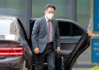 공수처, ‘이성윤 공소장 유출’ 고발인 조사 마무리…수사 속도내나