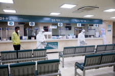 경북 포항세명기독병원 임시 폐쇄…확진자 21명