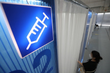 18∼49살 8월26일부터 접종…예약은 ‘생년월일 끝자리’로 10부제