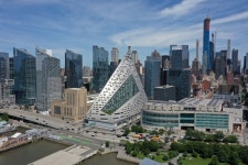 한강가에 ‘범선 돛’ 닮은 아파트를 짓는다면…