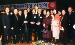 “돌에서 첨단기술까지 현실 넘어 이상 실현한 건축가셨죠”