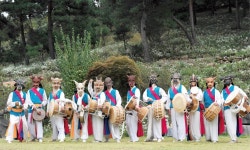 충남 공주 ‘돌모루 유랑예인 축제’…나라 안팎 예술가 한자리에