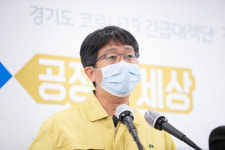 “‘무거운’ 방역 벗고 지역 병·의원으로”…안성시 오미크론 실험