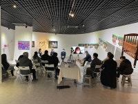 옛 성매매업소였던 ‘뜻밖의 미술관’서 이색 전시회