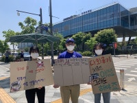점심 때 정부청사 앞에서 집계해보니…텀블러는 단 1명뿐이었다