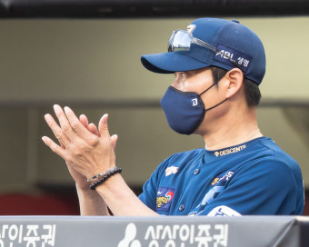 NC에 이어 삼성도 감독 대행 체제...강인권·박진만의 미래는?