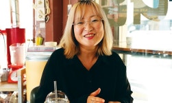 경단녀 위한 전국 첫 지자체 일자리 회사…서초구 여성 ‘밝게 웃다’