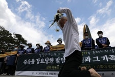 나라가 놓친 10년…발달장애 발견은 7살, 등록은 17살 왜? 대표 이미지