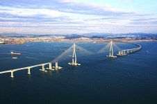 인천대교 투신 급증하는데…대책은 ‘주정차 금지’ 뿐?