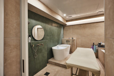 때 밀며 힐링한다…코로나가 낳은 1인 목욕탕 [ESC]