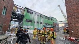 양주 페인트 공장 화재로 2명 부상