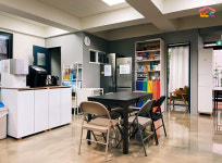 성소수자 청소년이 ‘띵동’ 할 수 있는 곳…“혼자가 아니야”