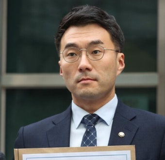 돈봉투 이어 김남국 코인…‘도덕성 논란’ 수습 안 되는 민주당