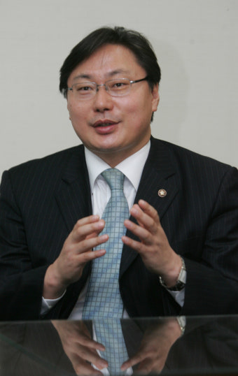 ‘이재명 방북 비용’ 진술 번복? 이화영 “사실 아냐” 옥중편지