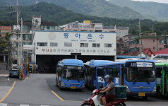 [단독] 버스기사 밥상 옆에 빗물 후드득…쥐어짜는 차파트너스