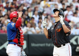홈런 1위 노시환, 한화 선수 5년 만의 월간 MVP
