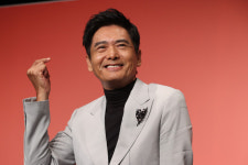 ‘따거’ 주윤발 클래스는 영원하다