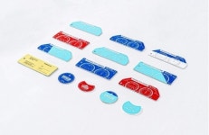 기내담요로 안전모·유니폼으로 가방을…재활용 띄우는 항공사