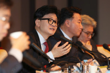 한동훈 “국회의원 정원 축소, 세비 중위소득화 반드시 실천할 것”