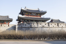 새벽 거리 산책 뒤 콩나물국밥과 커피 한잔의 맛 [ESC]