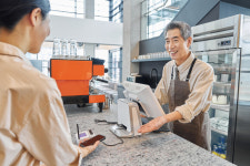 자영업자, 임금노동자보다 주 7시간 더 일한다