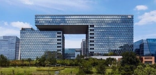 엔씨소프트, 수백명 구조조정·분사 발표…삼성동 사옥도 매각