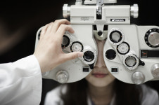 정년 없는 안경사, 100살까지 일해보자!